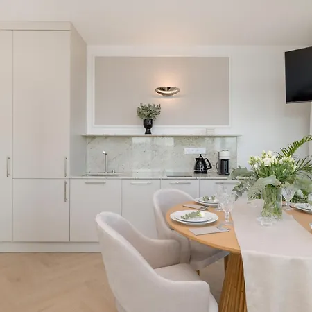 Wave Family Luxury D973 Apartman *