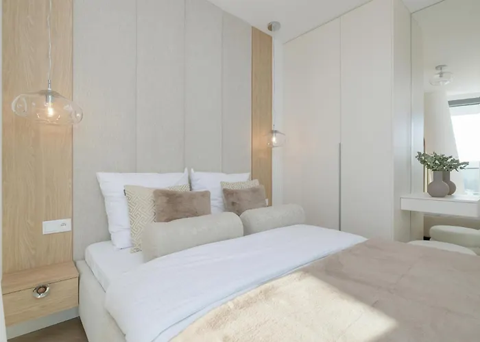 Wave Family Luxury D973 公寓